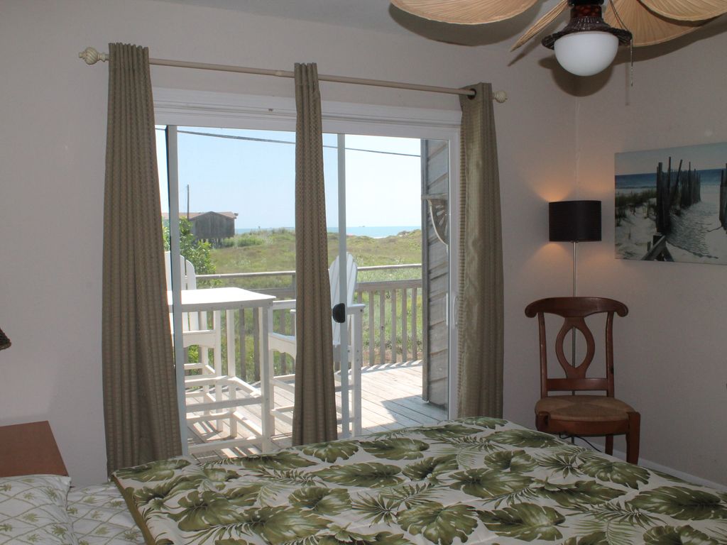 La Vista @ La Playa Paradise Properties Beach House Vacation Rental in Port Aransas, Texas.