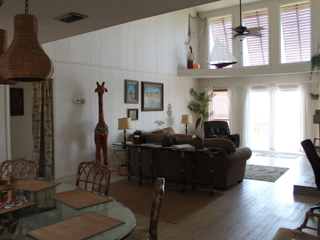 La Vista @ La Playa Paradise Properties Beach House Vacation Rental in Port Aransas, Texas.