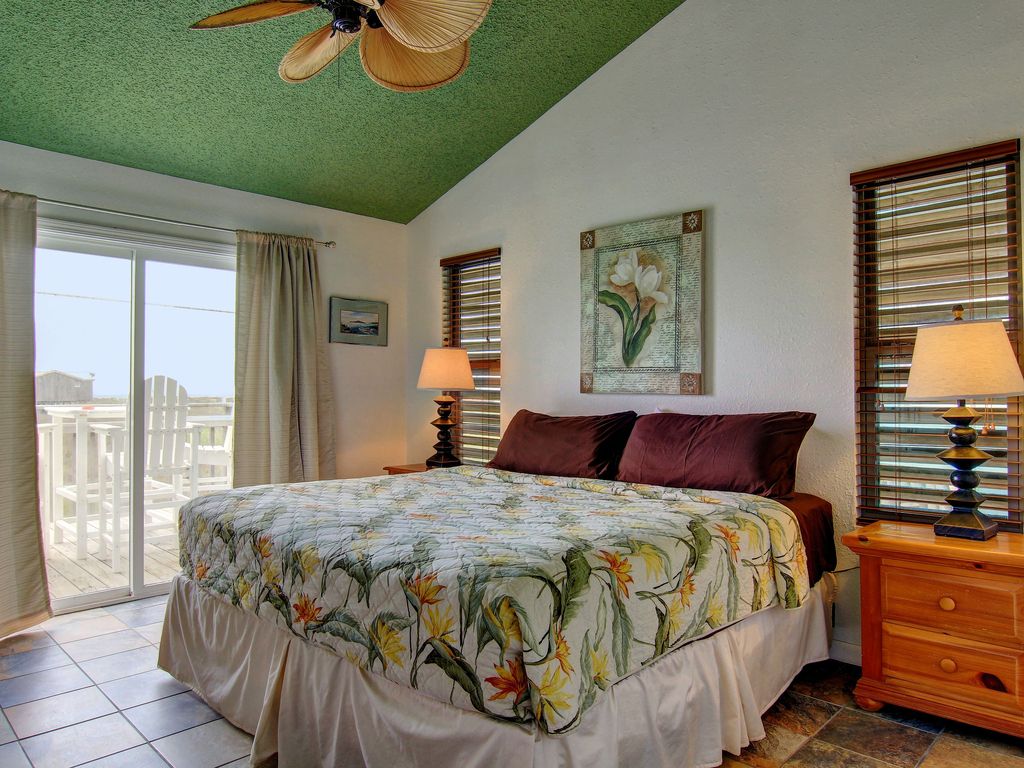 La Vista @ La Playa Paradise Properties Beach House Vacation Rental in Port Aransas, Texas.